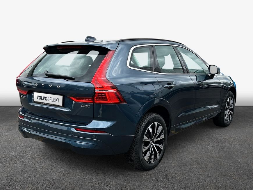 Volvo XC60 B5 B AWD Core - Samsaru's Car Outlet