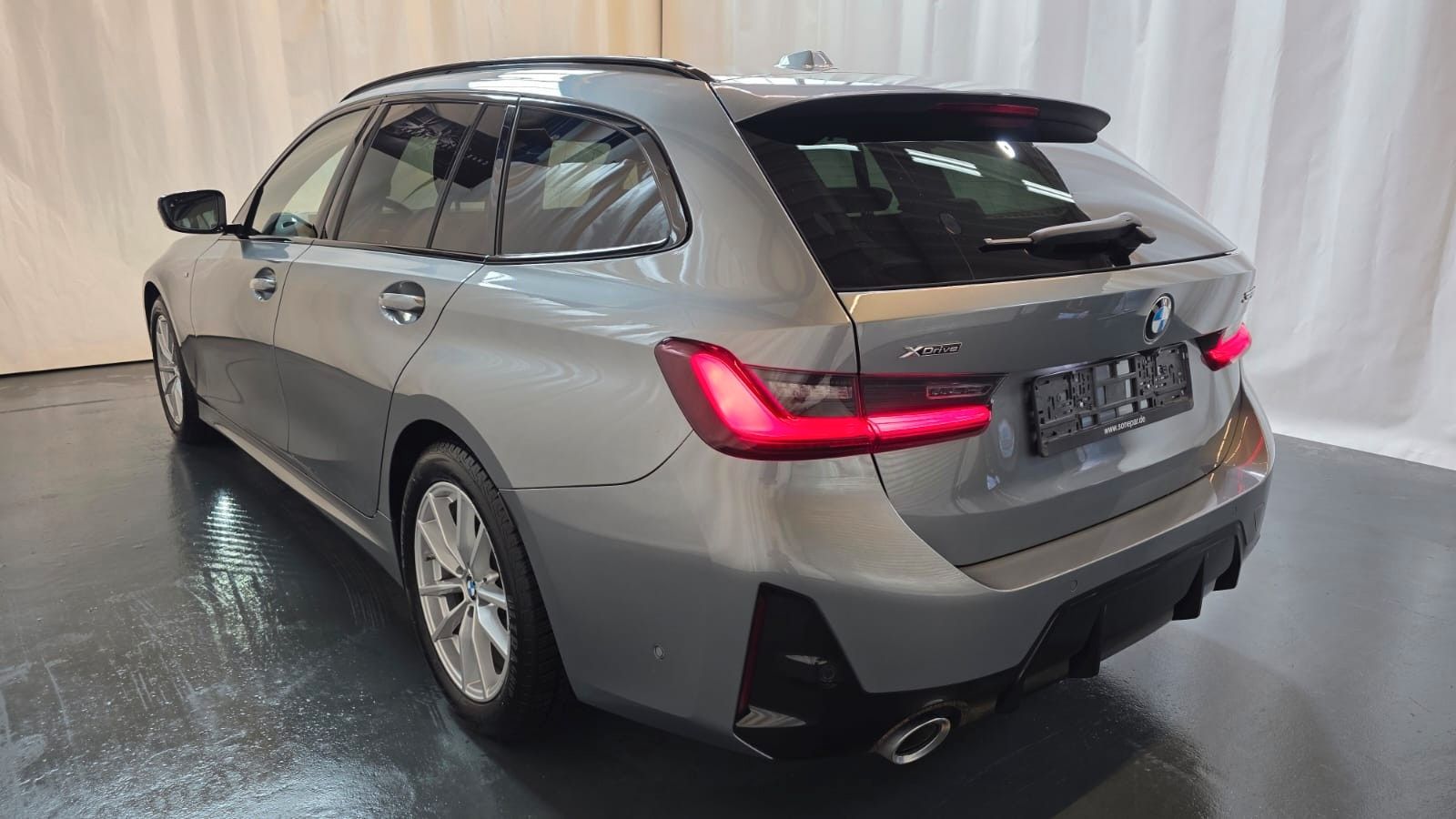 BMW 320 3 Touring 320 d xDrive M Sport Kamera 360