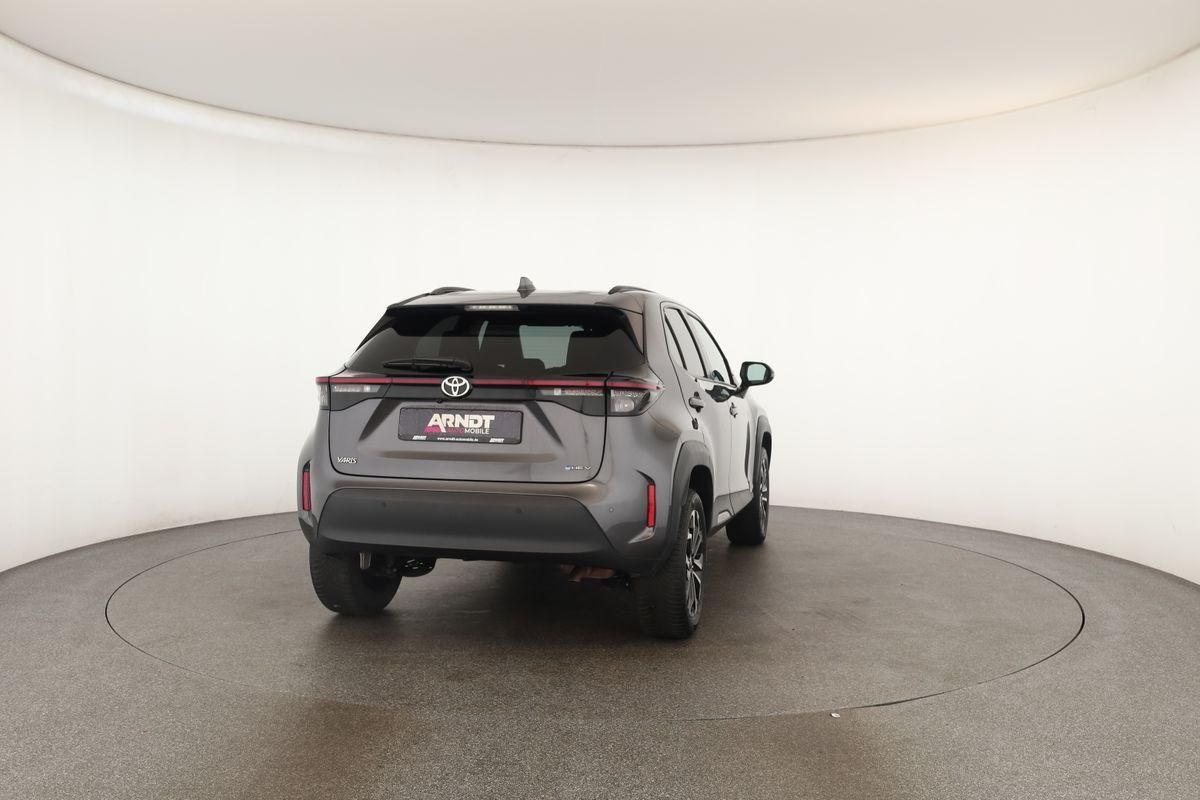Toyota Yaris Cross CVT Team D LED Navi SHZ iACC Kam 17"
