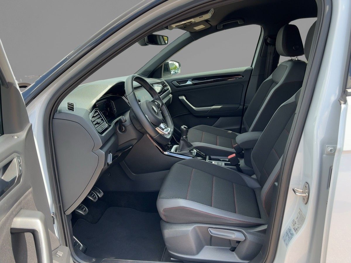 Volkswagen T-Roc 1.5 TSI Sport - Samsaru's Car Outlet
