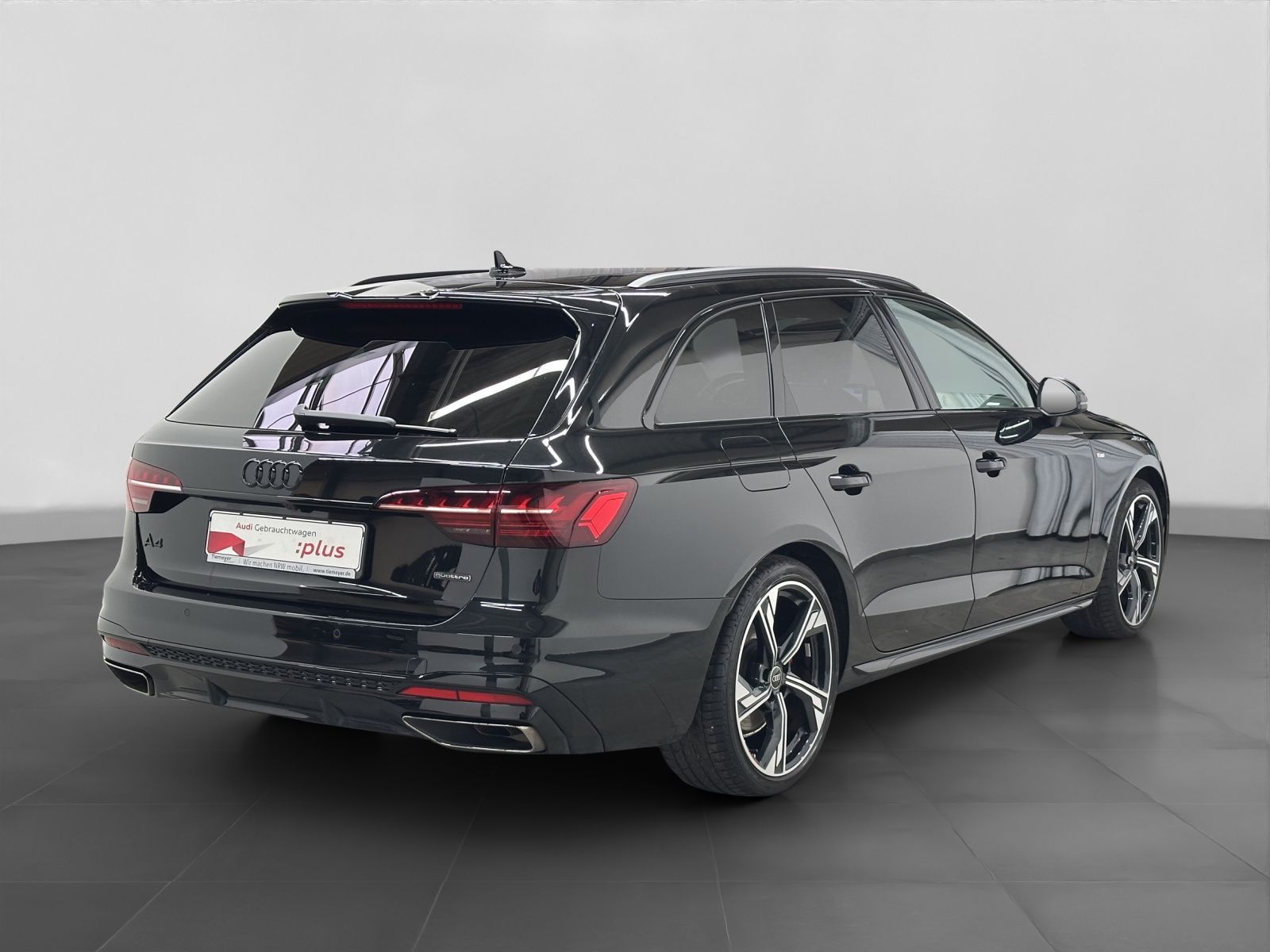 Audi A4 Avant 40 TFSI Q 2x S LINE MATRIX AHK LM19 KAM
