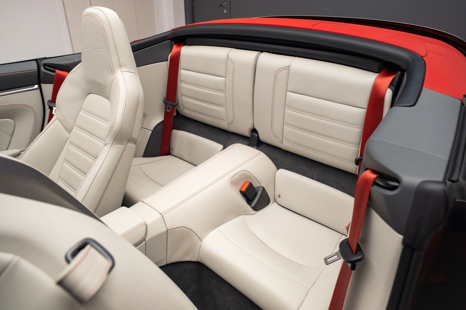 Porsche 992 Turbo S Cabriolet Warranty