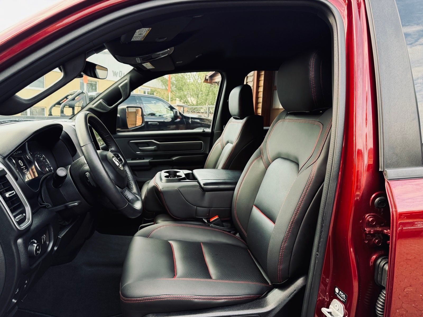 Dodge 5.7*4X4*OFFROAD*LIFT*AHK*NAVI*GARANTIE*ABDECKUNG
