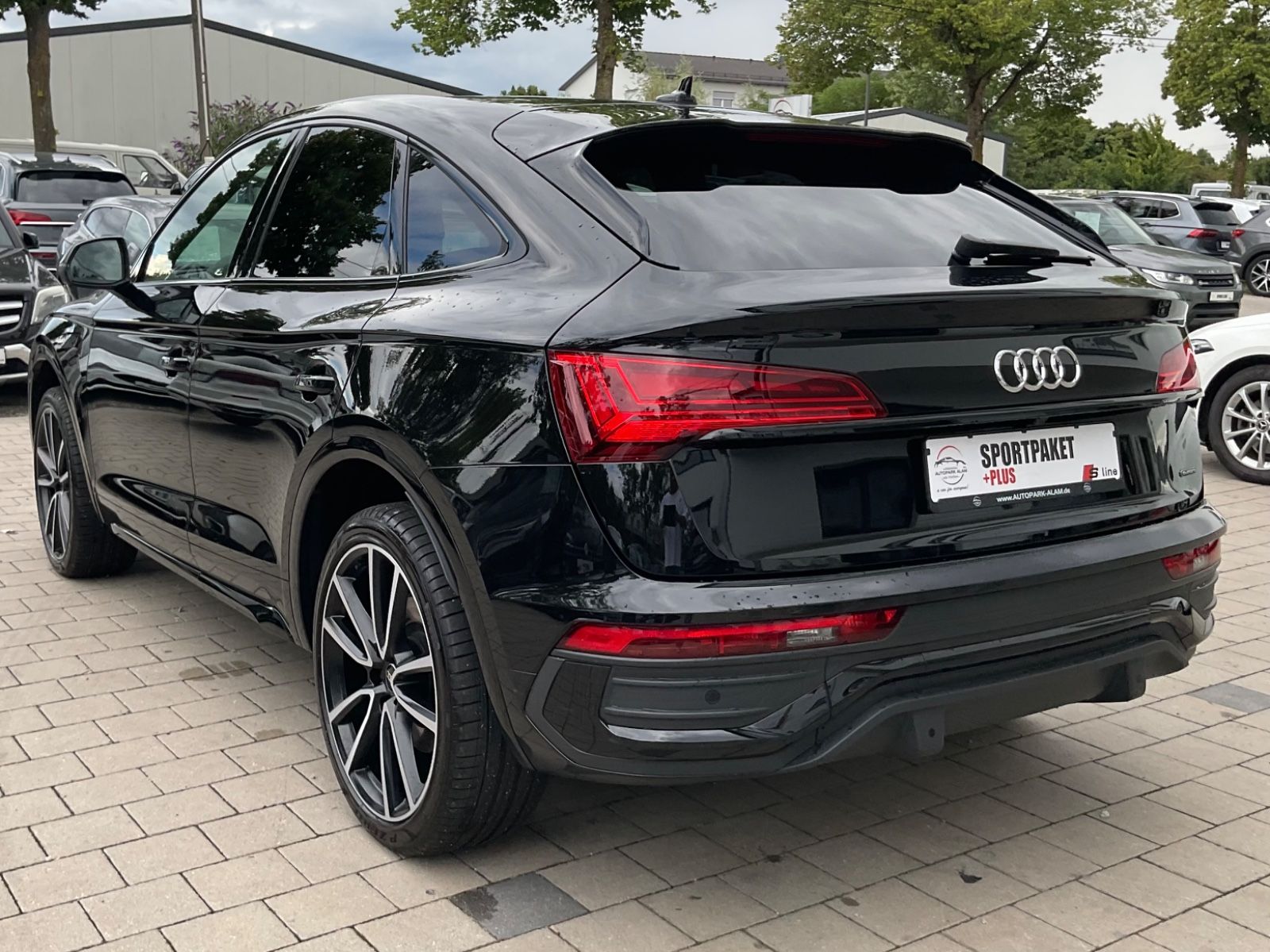Audi Q5 Sportback 40 TDI S Line - Samsaru's Car Outlet