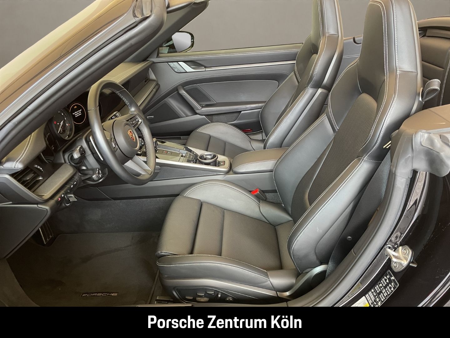 Porsche 992 911 Carrera 4S Cabriolet BOSE Sportabgas LED