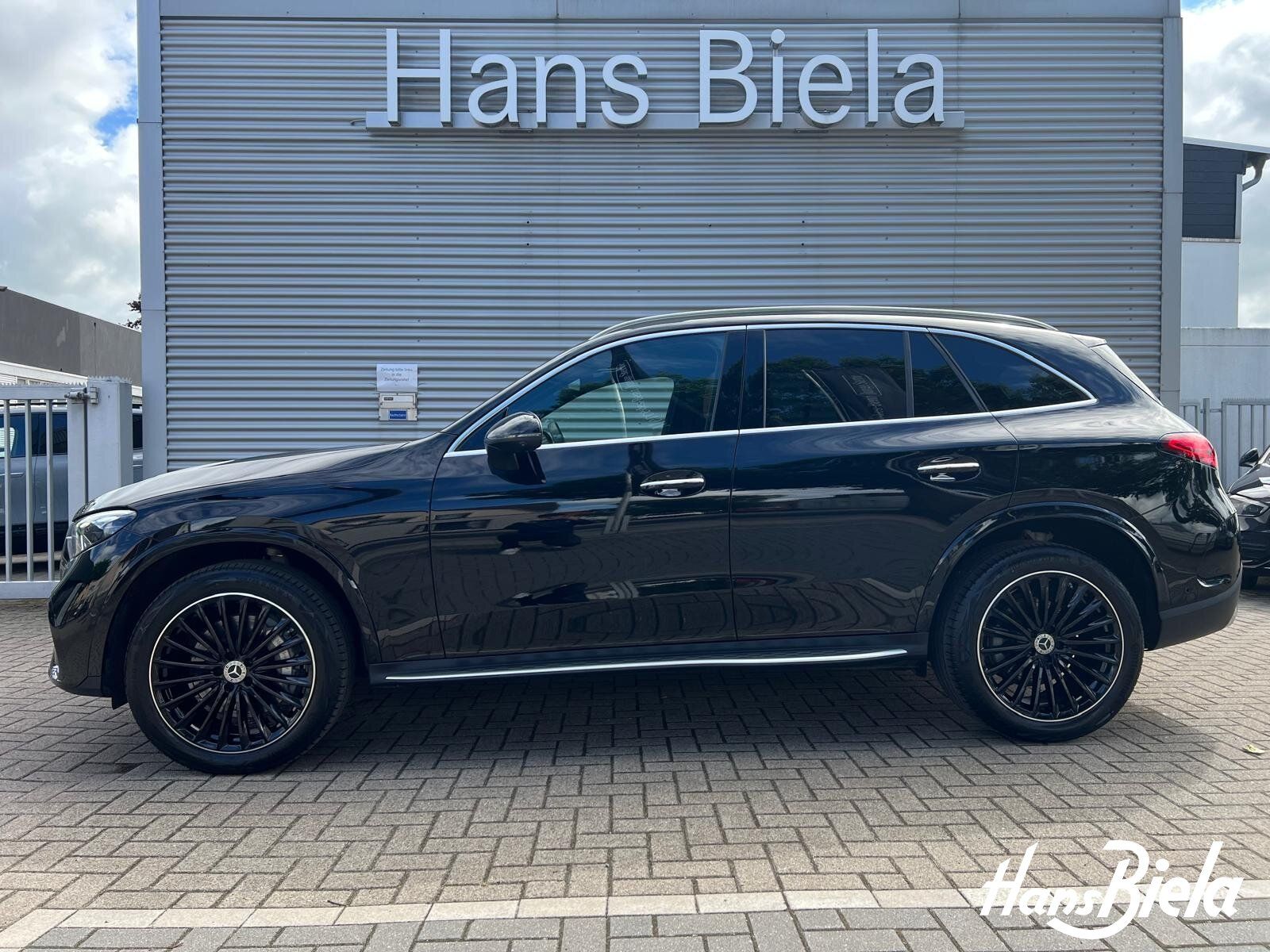 Mercedes-Benz GLC 300 4M AMG/Prem+/20"/Pano/Bur/Multi/AHK/360°