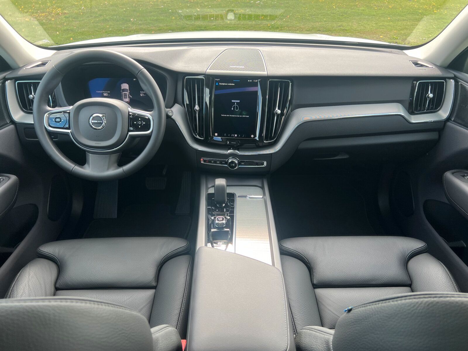 Volvo XC60 T6 Plus Dark AHK|PANO|20"|LEDER|FLED|