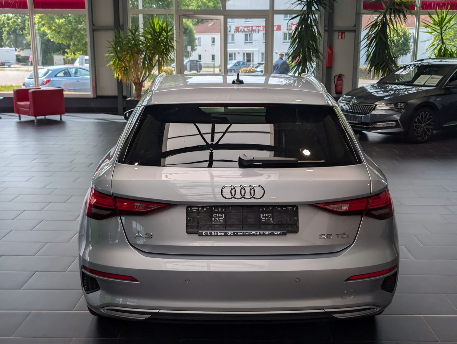 Audi A3 35 TDI Sportback S tronic advanced - Samsaru's Car Outlet