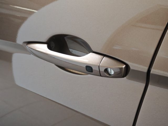 Mitsubishi Eclipse Cross Mitsubishi Plug-In Hybrid Plus Sel