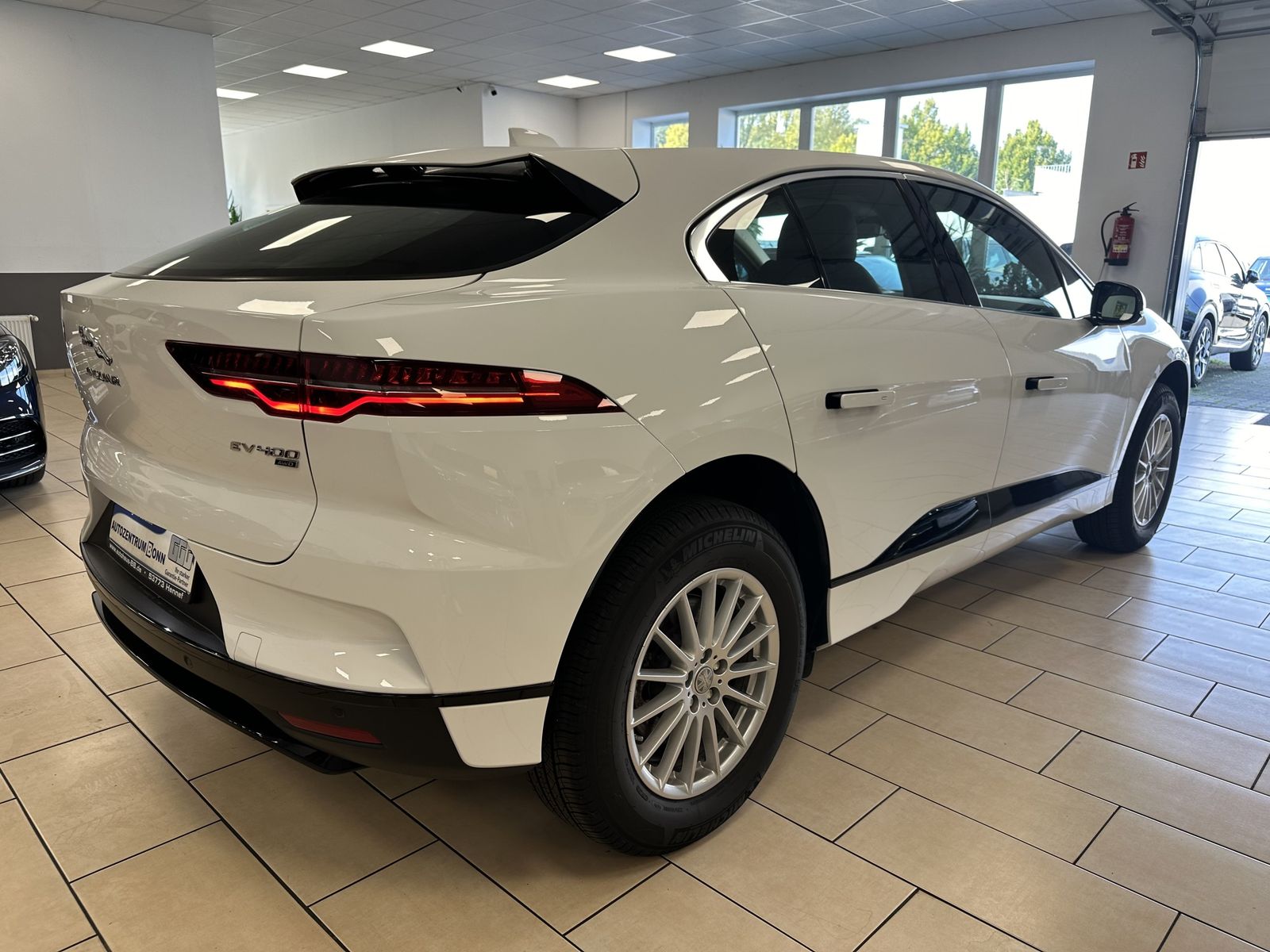 Jaguar I-Pace EV400 S*Pano*dig.Cockpit*LED*Navi*Cam*