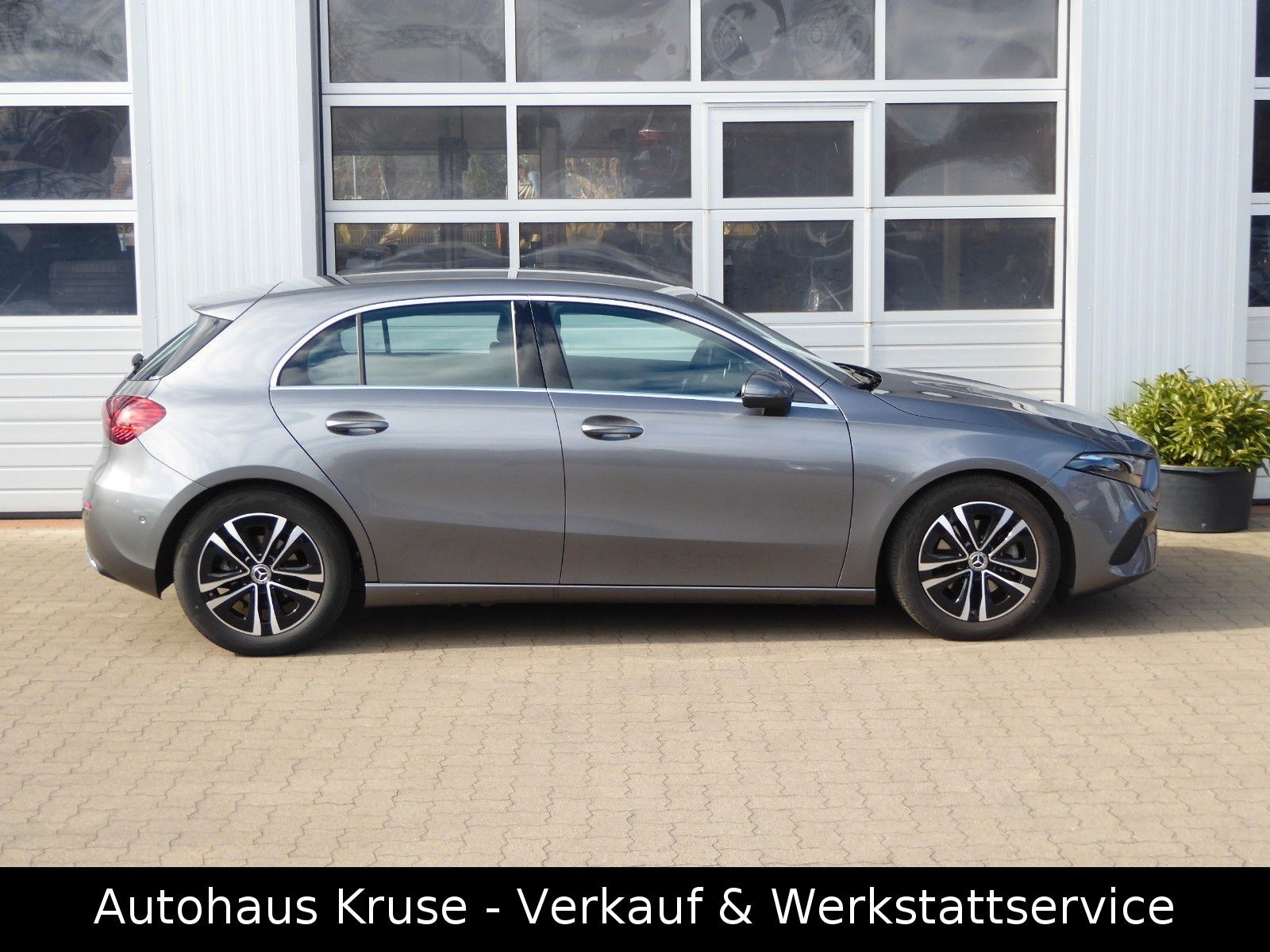 Mercedes-Benz A 200 PRO LINE ADVANCED - Samsaru's Car Outlet