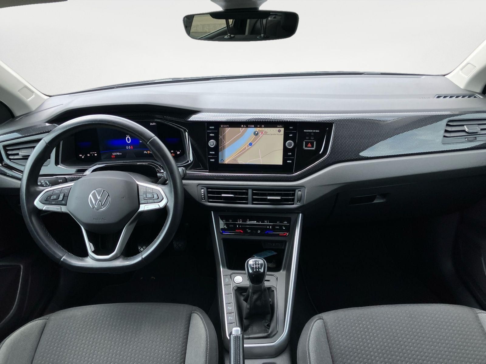 Volkswagen Taigo Life 1.0 TSI - Samsaru's Car Outlet