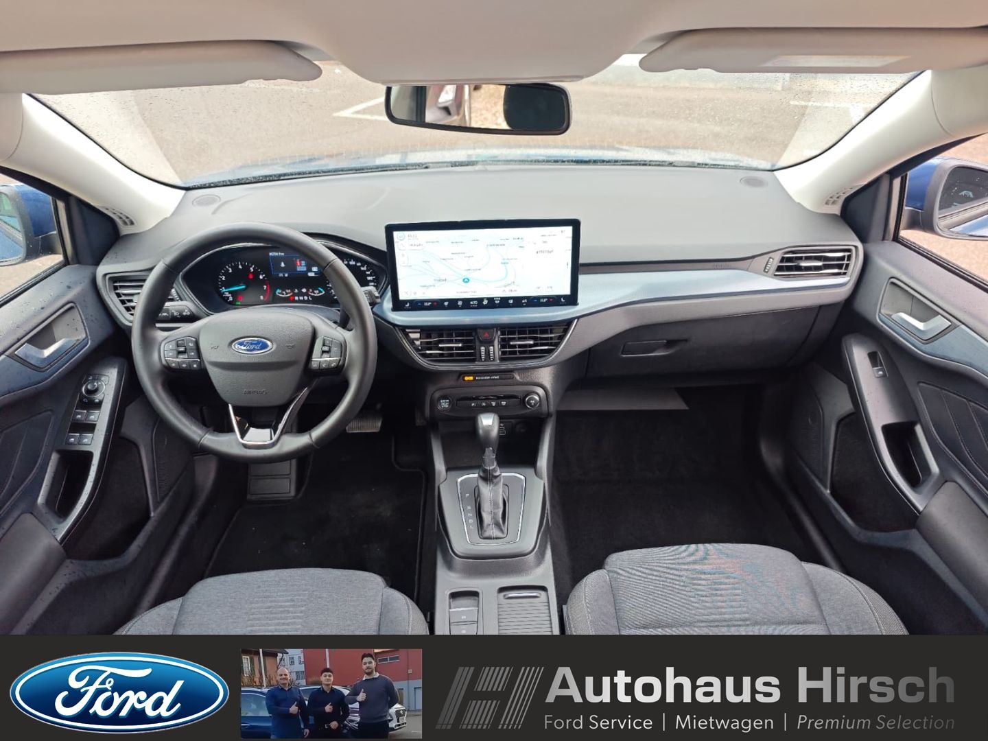 Ford Focus Turnier Active Navi LED ACC Apple CarPlay