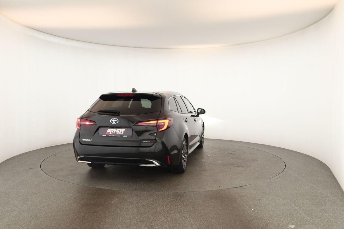Toyota Corolla Touring Sports 1.8 CVT Team D Navi Kam