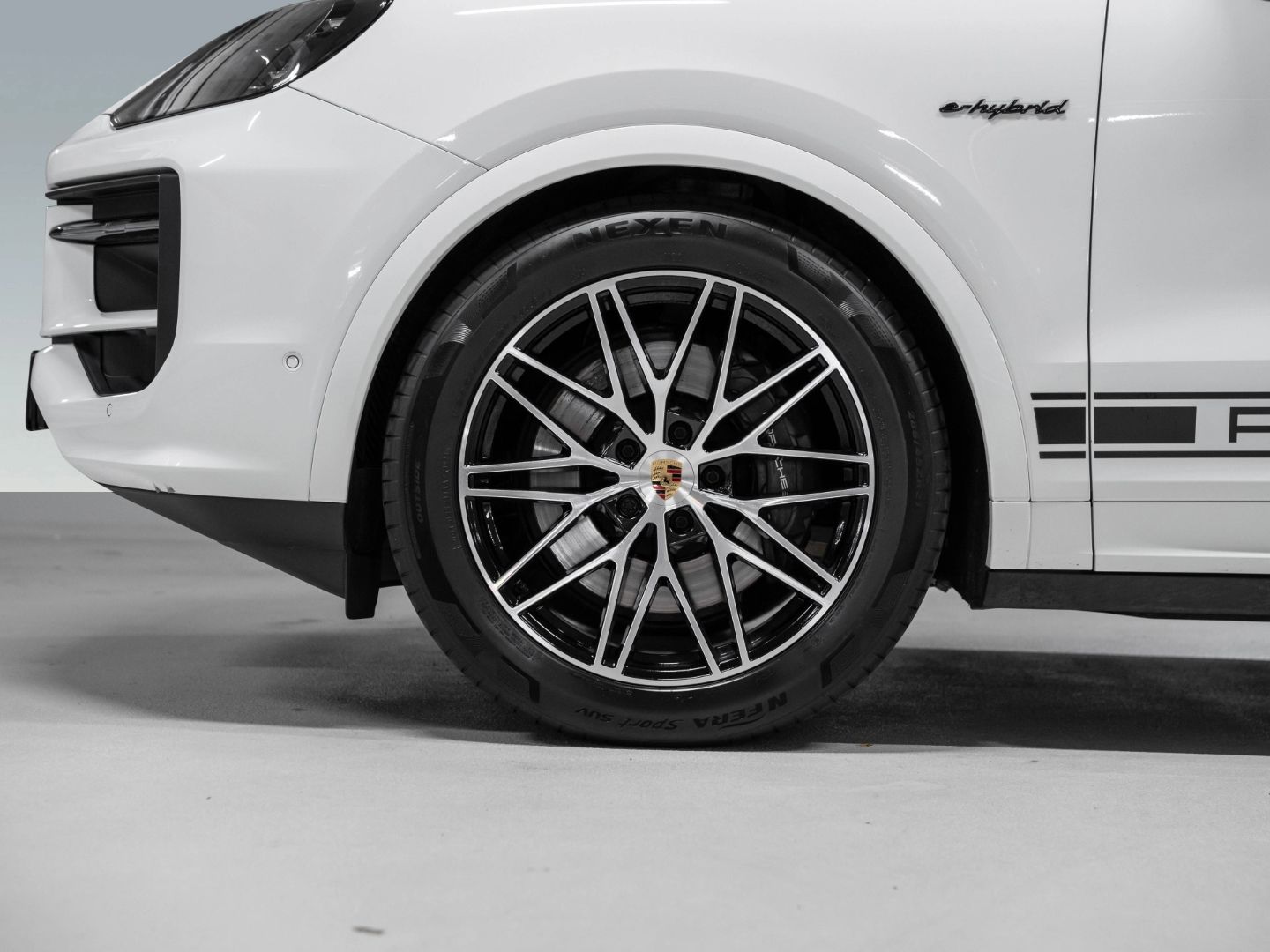 Porsche Cayenne E-Hybrid BOSE PASM HeadUp InnoDrive