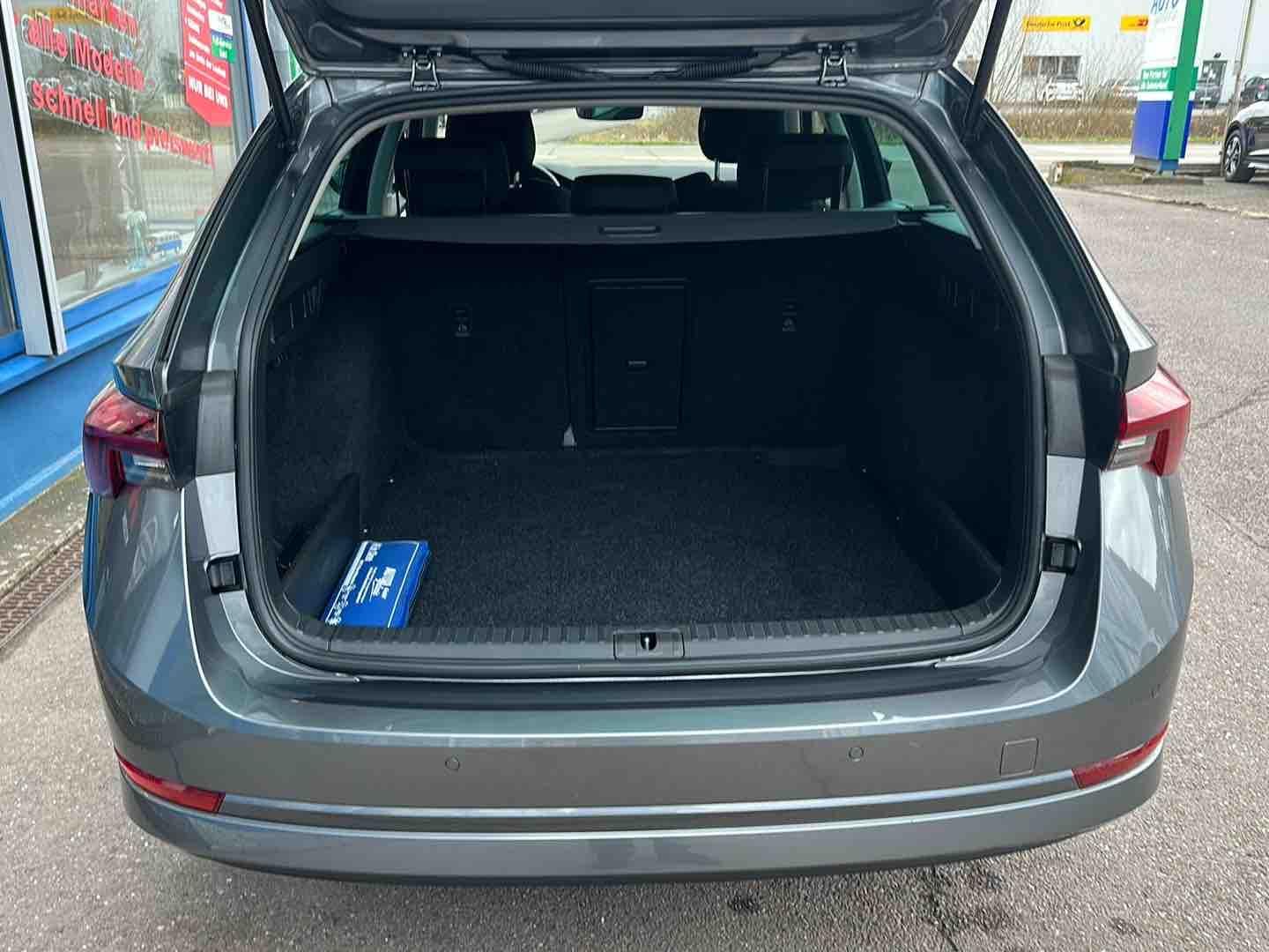 Skoda Octavia 1.5 16V TSI ACT - Samsaru's Car Outlet