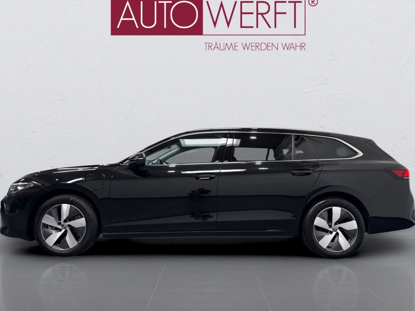 Volkswagen Passat Variant 1.5 eTSI eHybrid DSG BUSINESS HEA