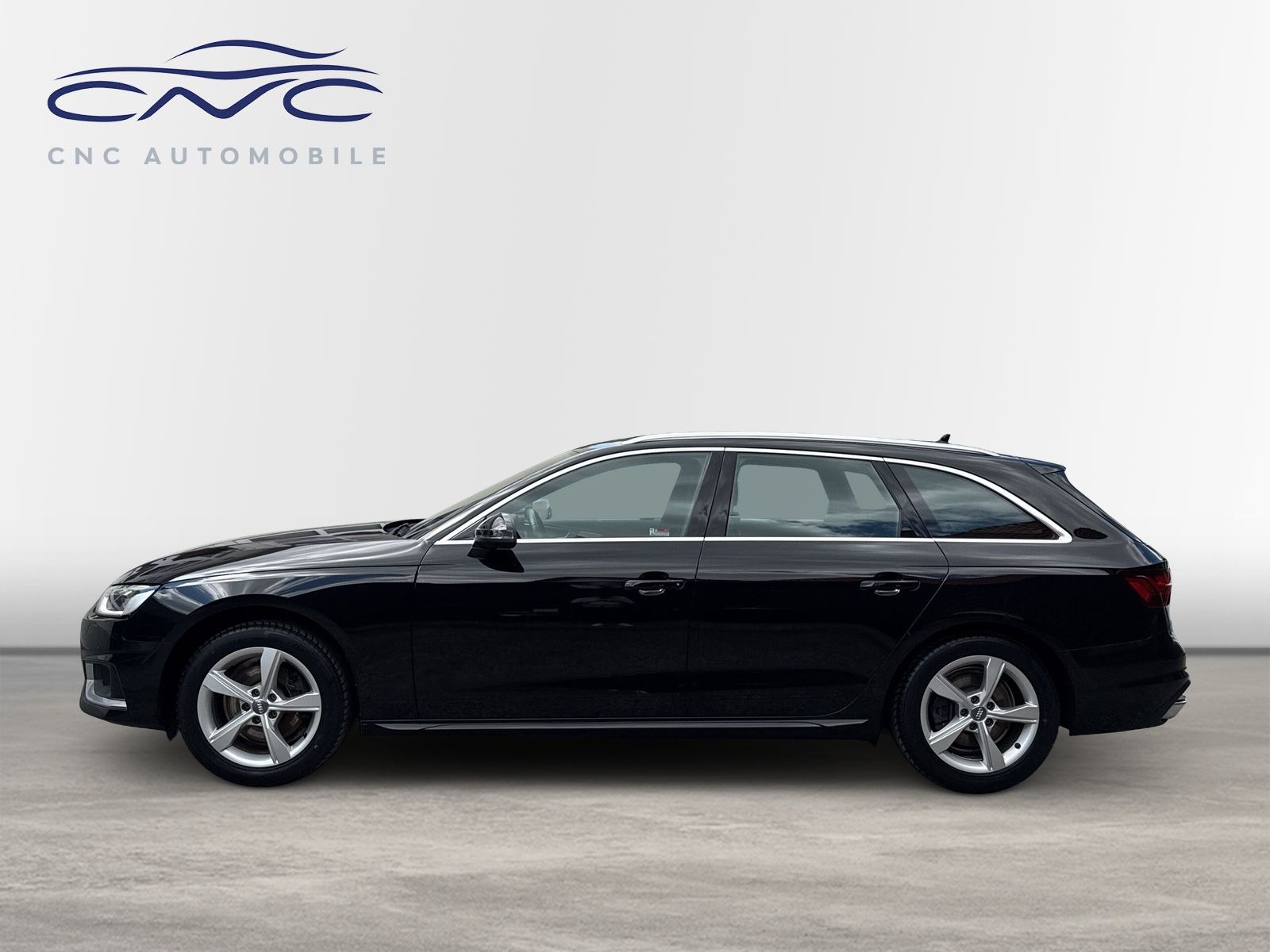 Audi A4 Avant 35 TFSI advanced - Samsaru's Car Outlet