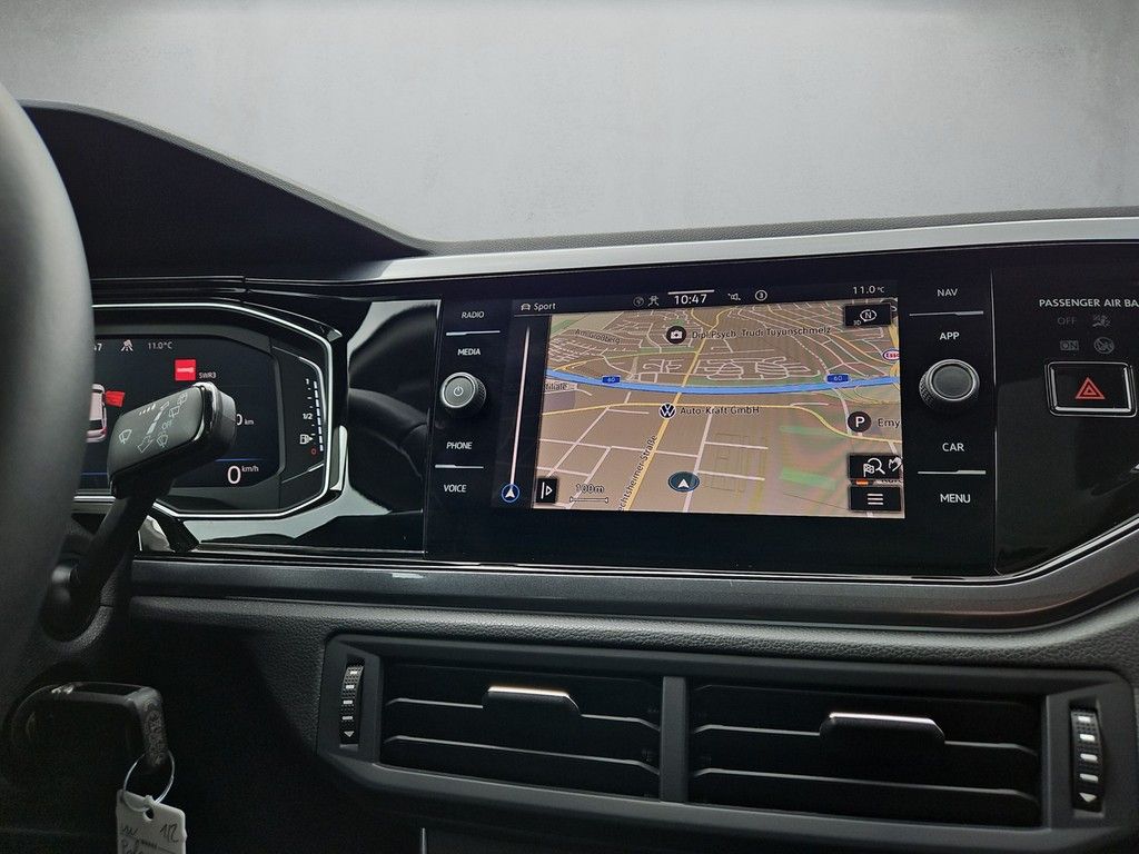 Volkswagen Polo VI 1.0 TSI DSG Style *Navi*Kamera*AHK*