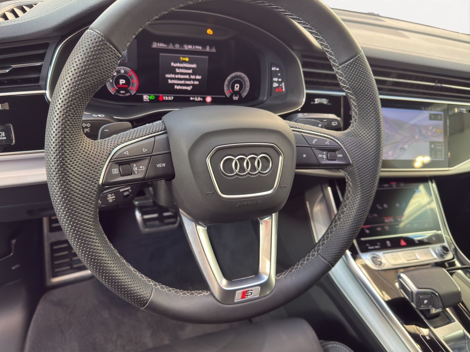 Audi Q7 50 TDI Q 2x S LINE LM22 PANO S-SITZE ST.HEIZ