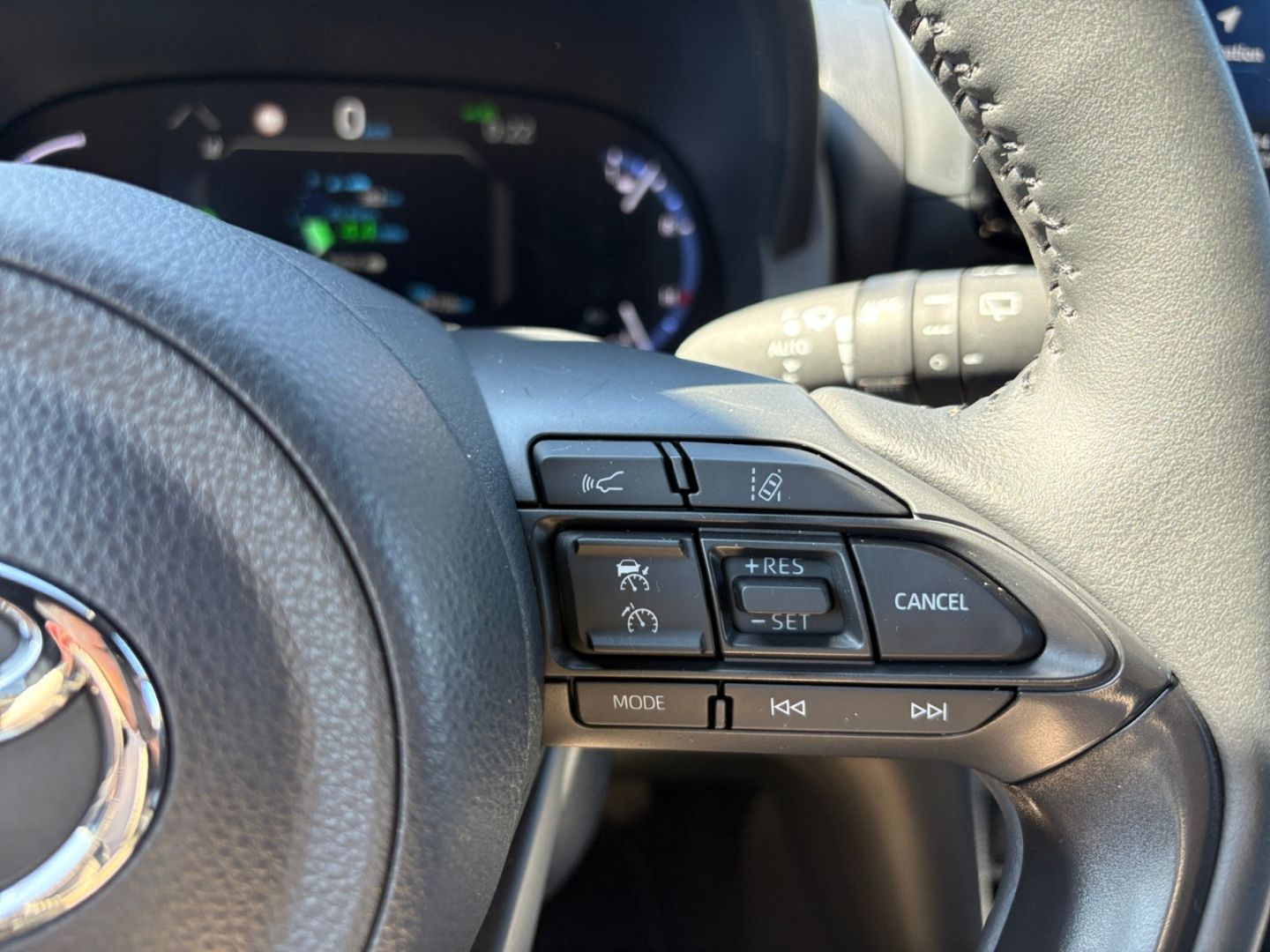 Toyota Yaris Cross Hybrid 1.5 Team D *CarPlay*Kamera*AC