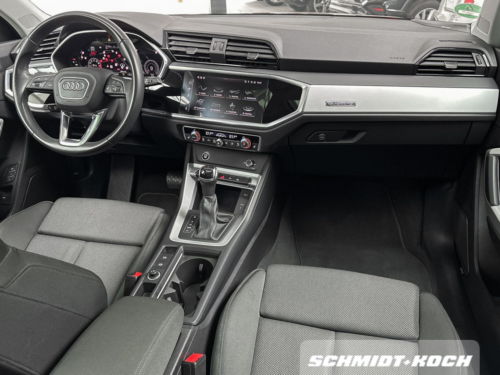 Audi Q3 quattro 45 TFSI advanced S tronic - Samsaru's Car Outlet