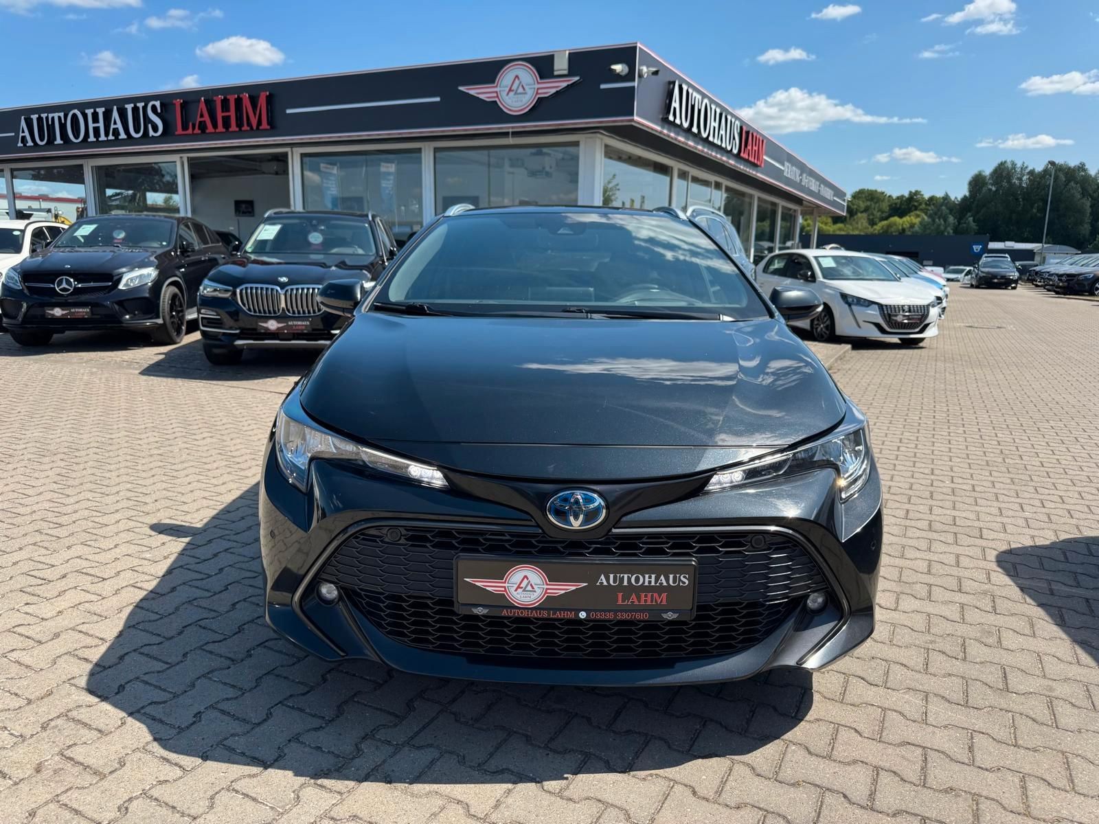 Toyota Corolla Touring Sports Hybrid Business Edition - Samsaru's Car Outlet
