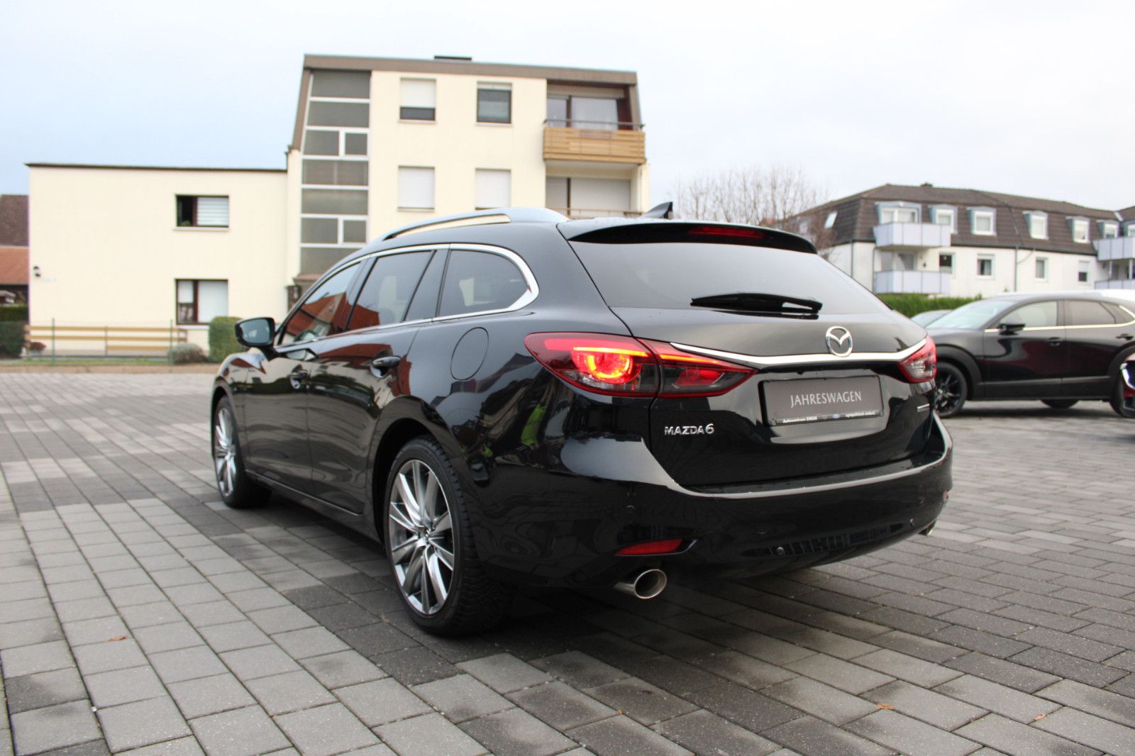 Mazda 6 Kombi TAKUMI*LEDER*360*HUD*BOSE**GSD*MATRIX