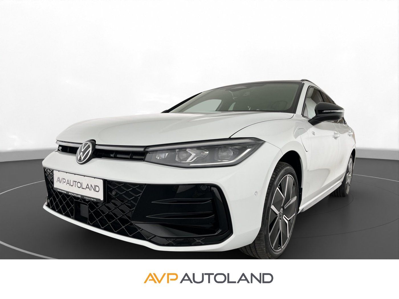 Volkswagen Passat Variant 1.5 TSI eHybrid R-Line | AHK |