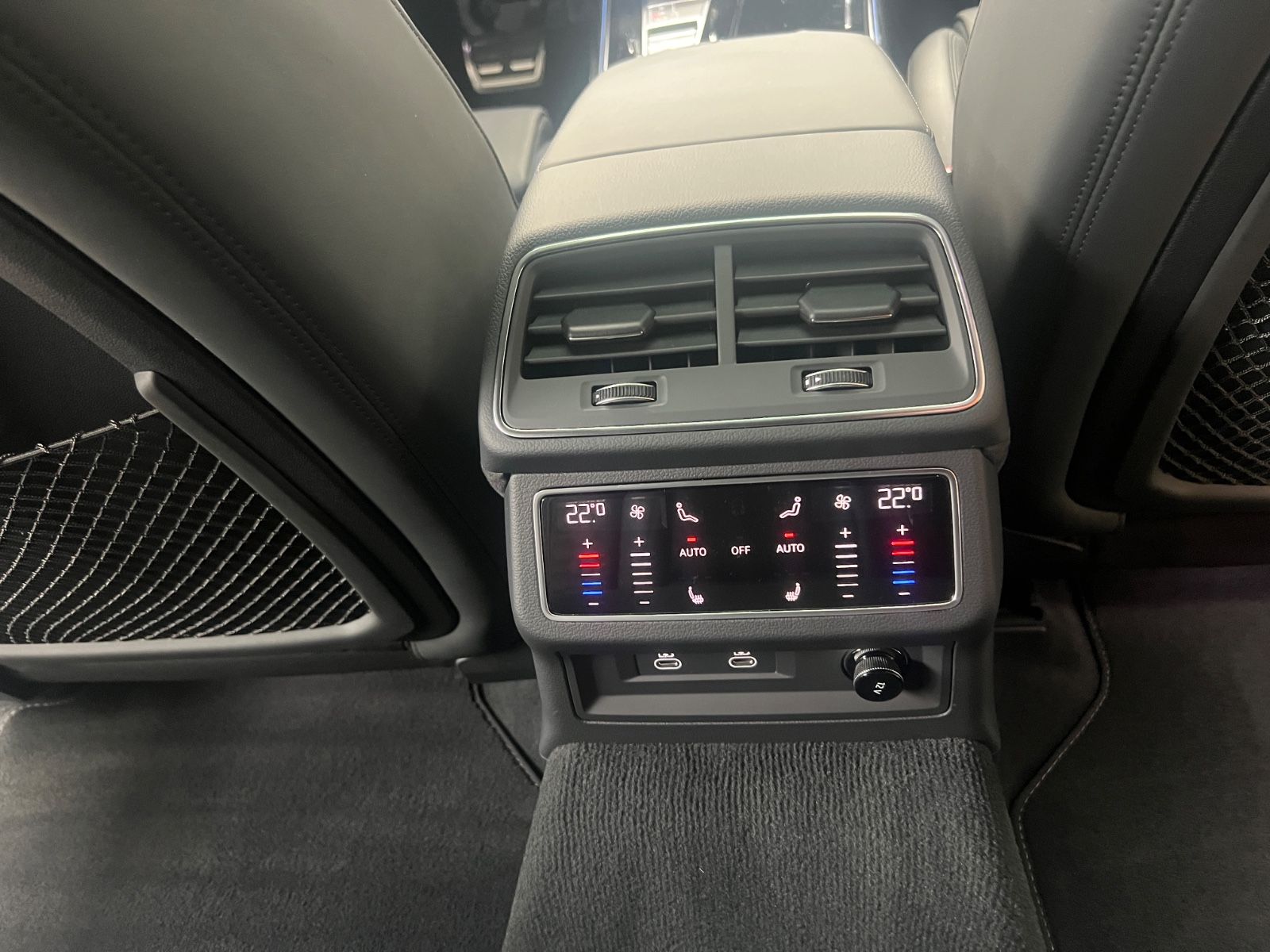 Audi RS6 Avant 4.0 TFSI performance Keram Pano Night