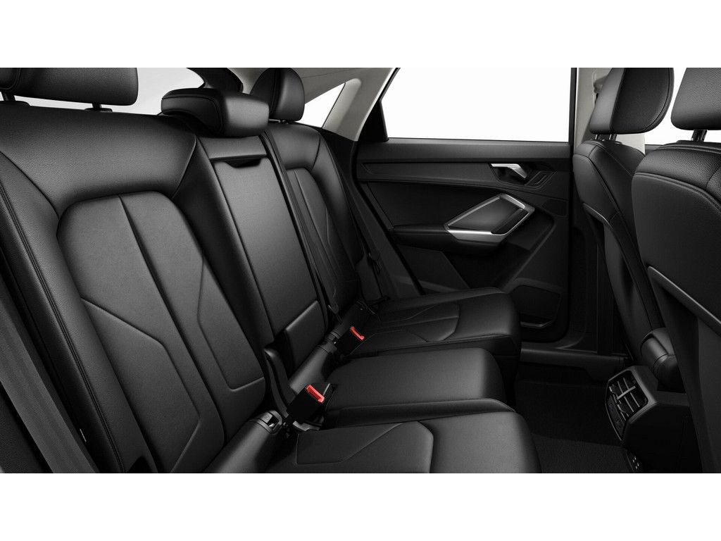 Audi Q3 Sportback 35 2.0 TDI quattro S - Samsaru's Car Outlet