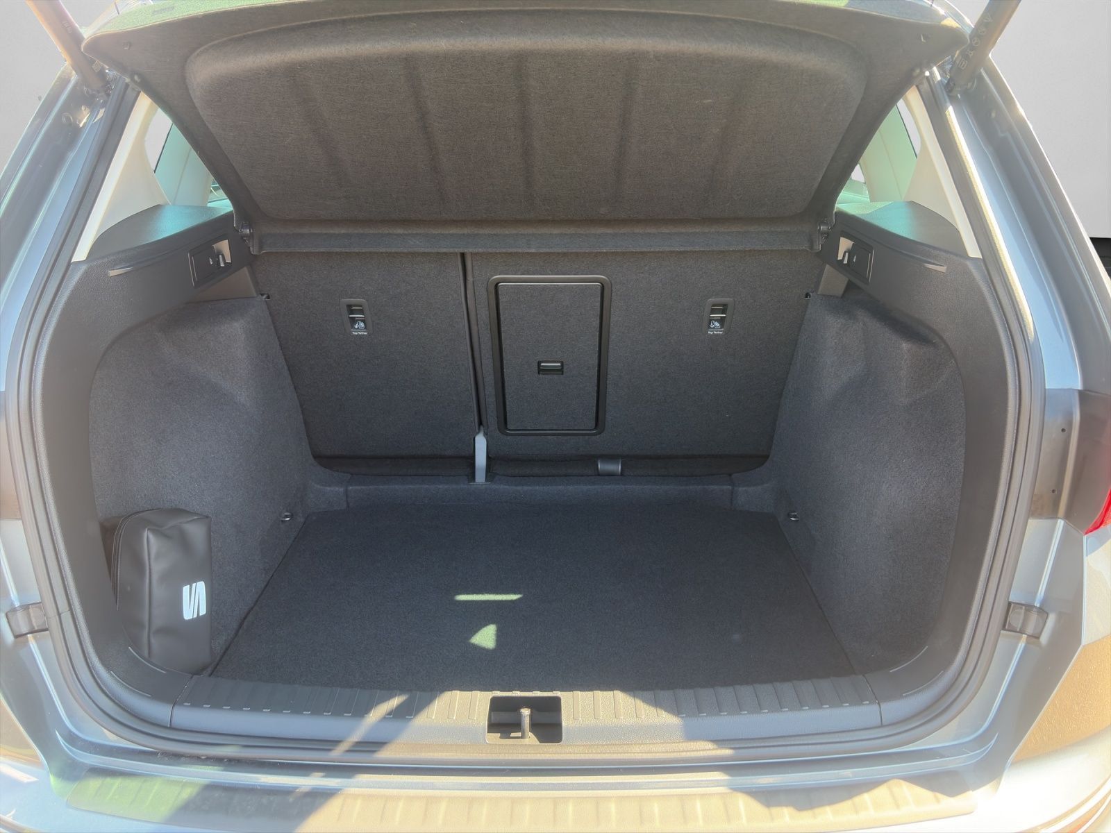 Seat Ateca FR 1.5 TSI NAVI BEATS ACC AHK FULL LINK
