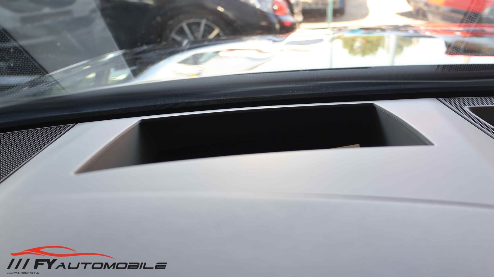 Audi RS6 4.0 TFSI quattro Keramic* Pano* AHK* Carbon