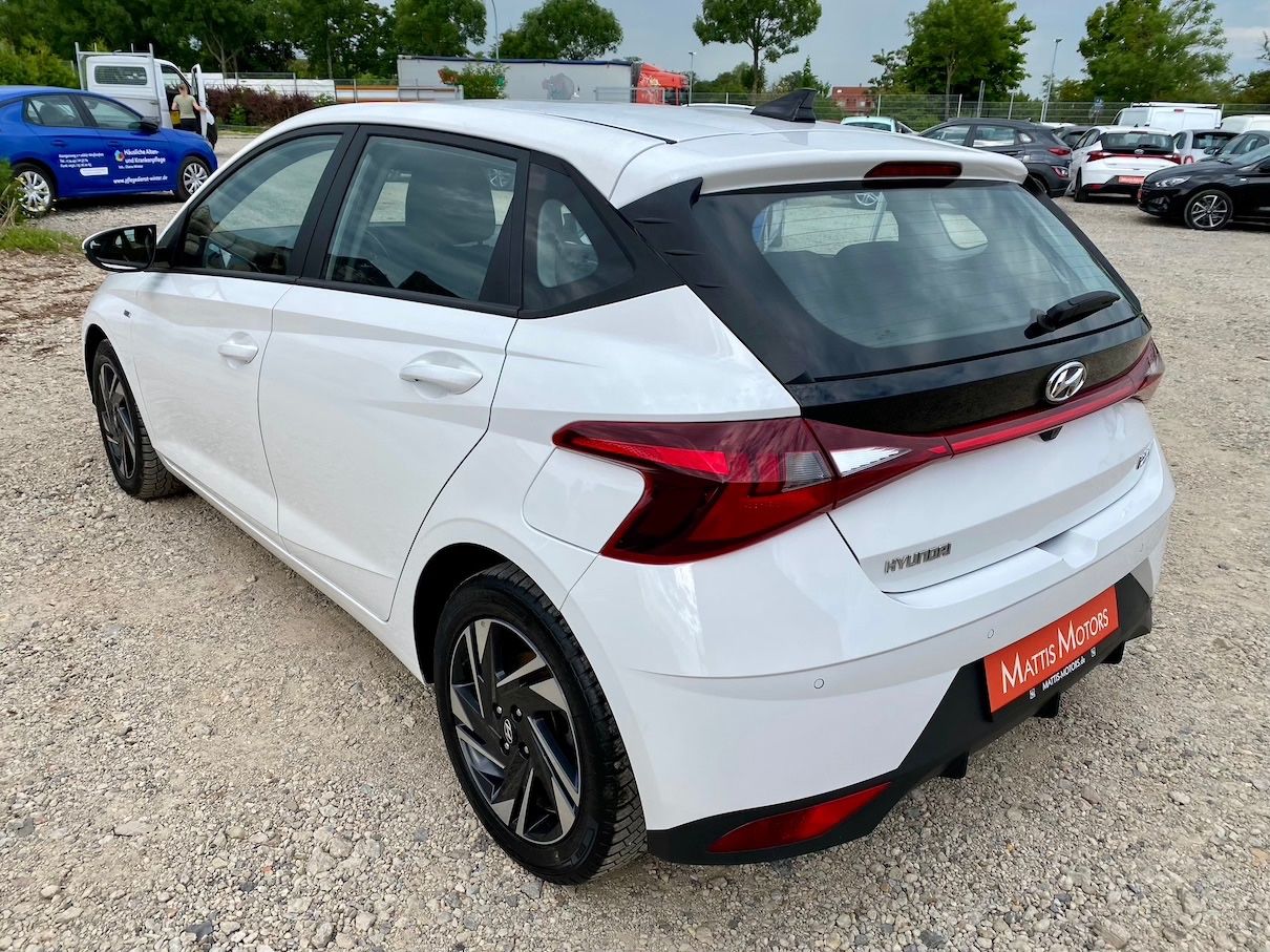 Hyundai i20 - Samsaru's Car Outlet