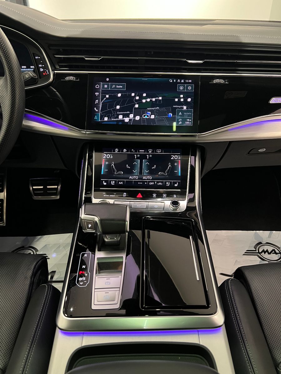 Audi Q8 50 S-LINE|ACC|HUD|LUFTF|MASSAG|PANO|360°|B&O|
