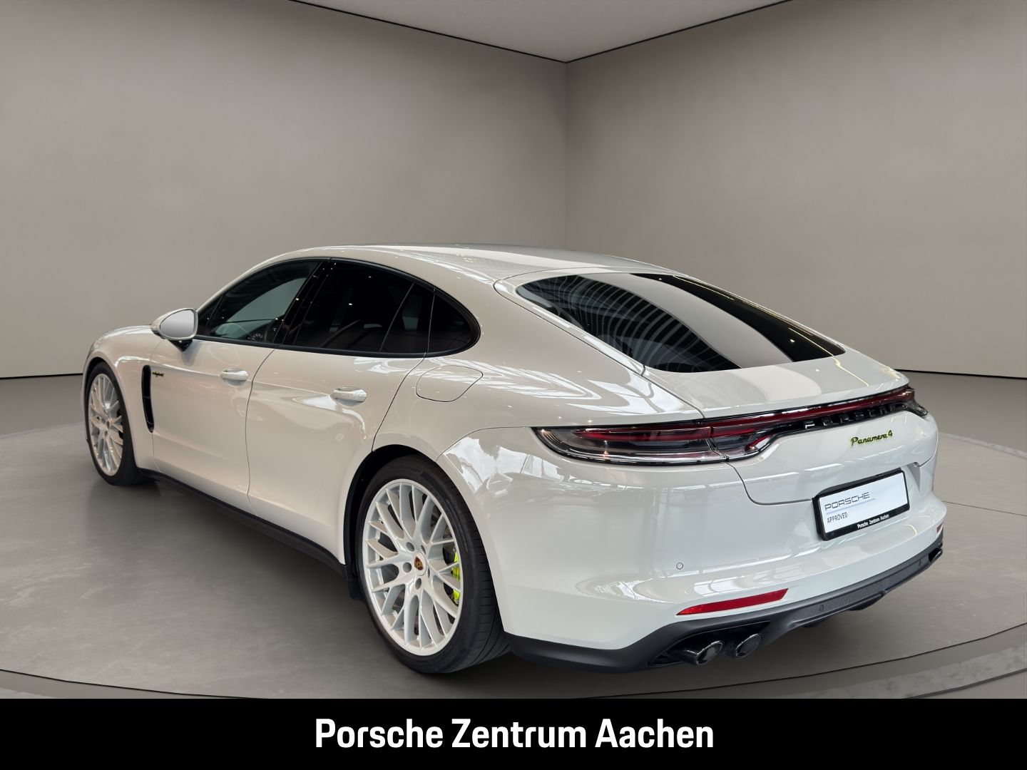 Porsche Panamera 4 E-Hybrid Surround-View Luftfederung