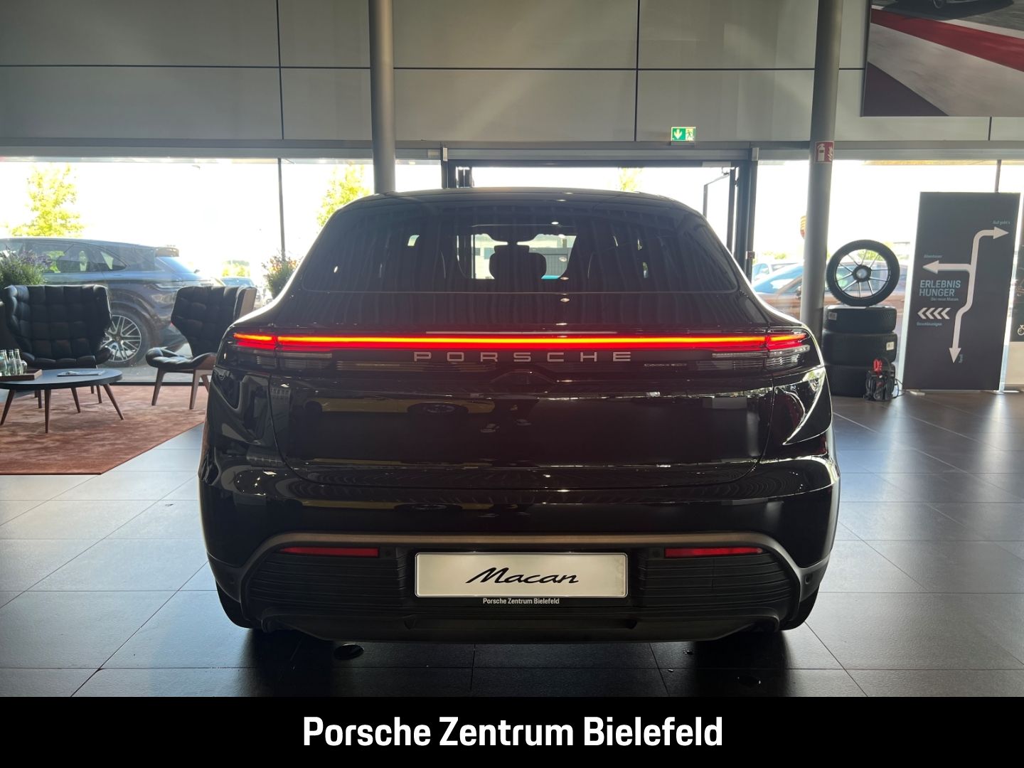 Porsche Macan 4S Burmester Rückfahrkamera Luftfederung