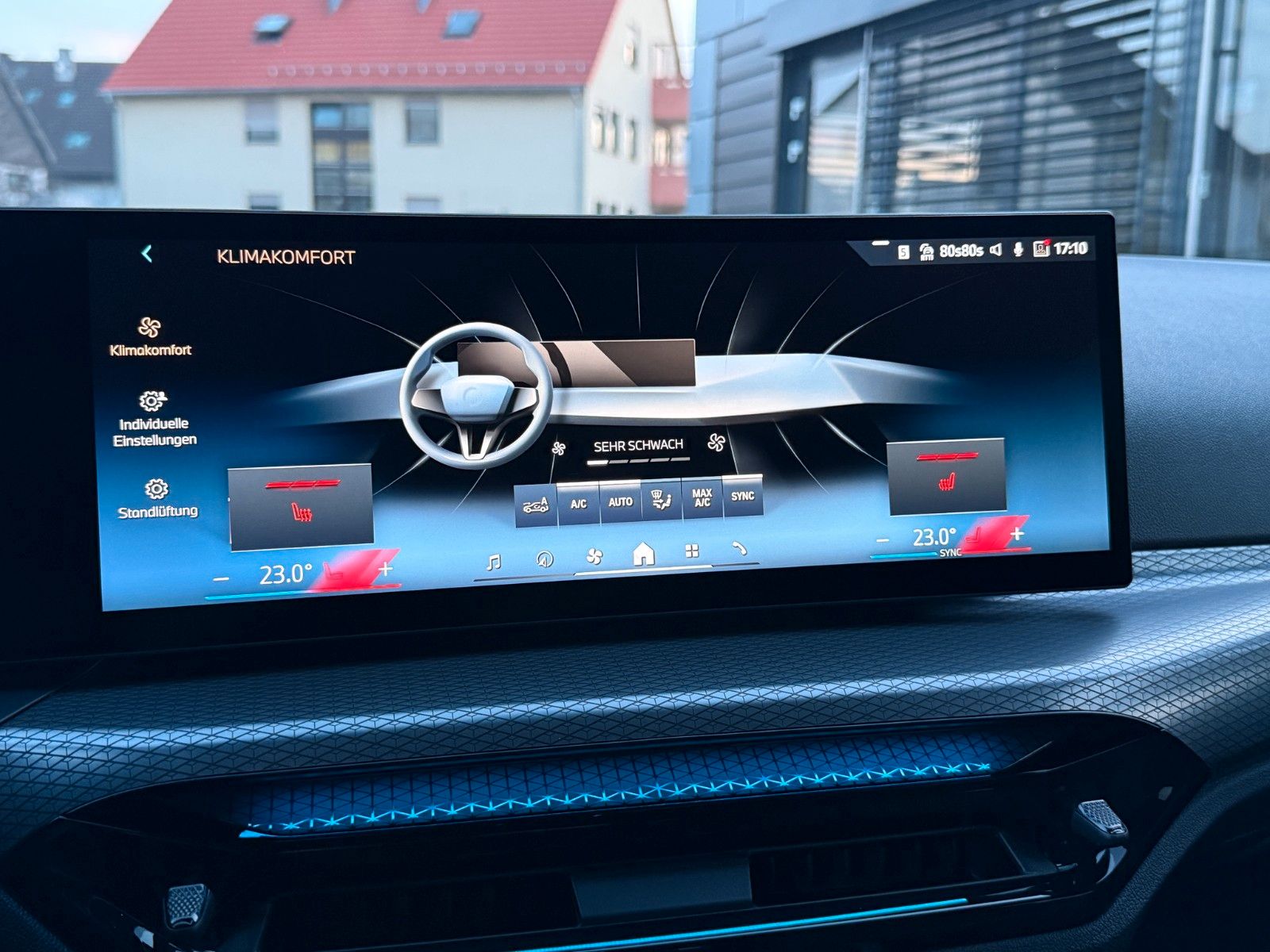 BMW 320i M Sport 18" HuD AHK ACC 360° LED+