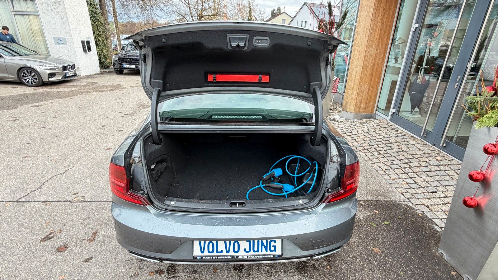 Volvo S90 T8 Inscription Plug-In Hybrid AWD/AHK/++