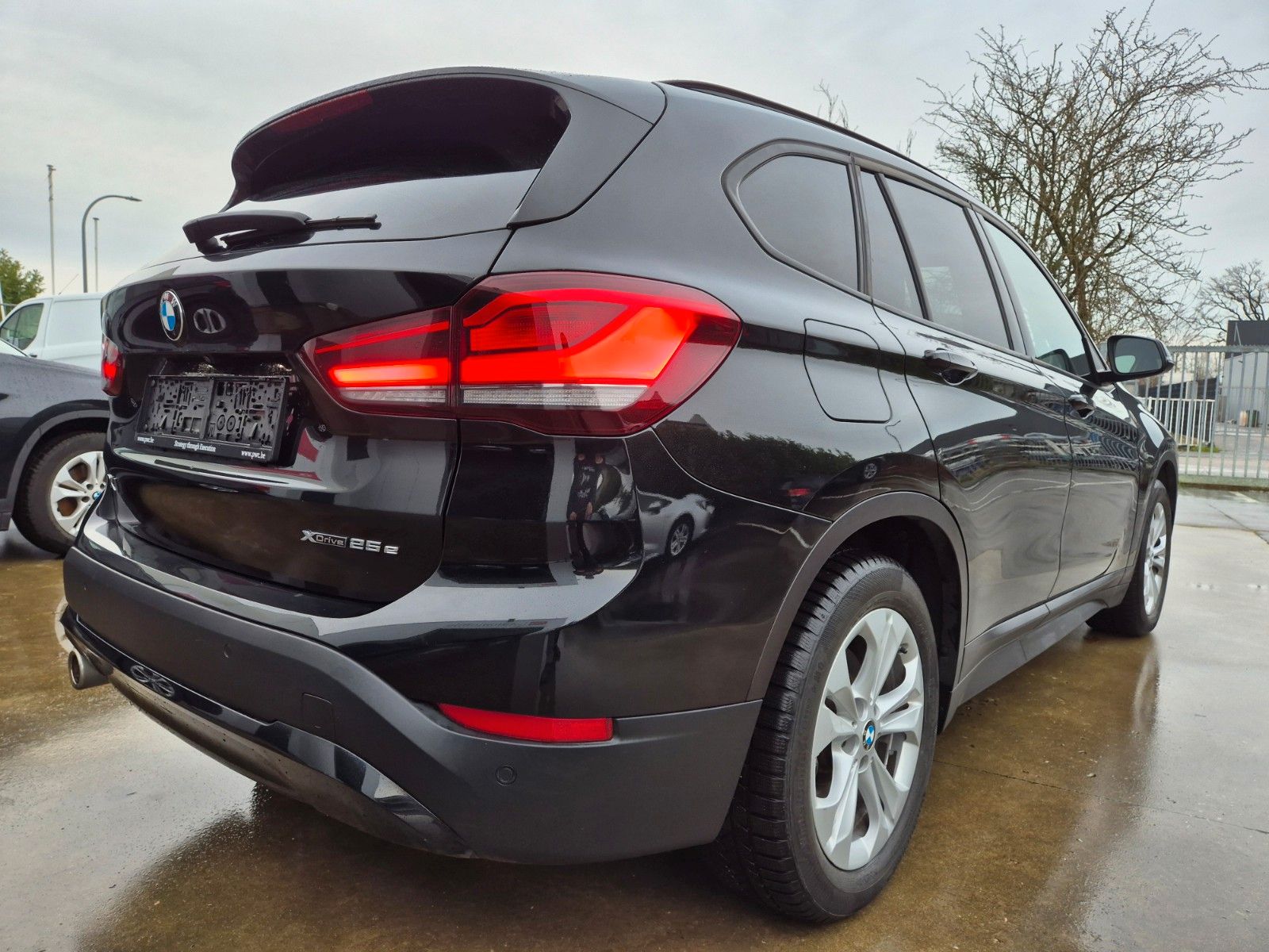 BMW X1 xDrive25e 4WD HYBRID - Samsaru's Car Outlet