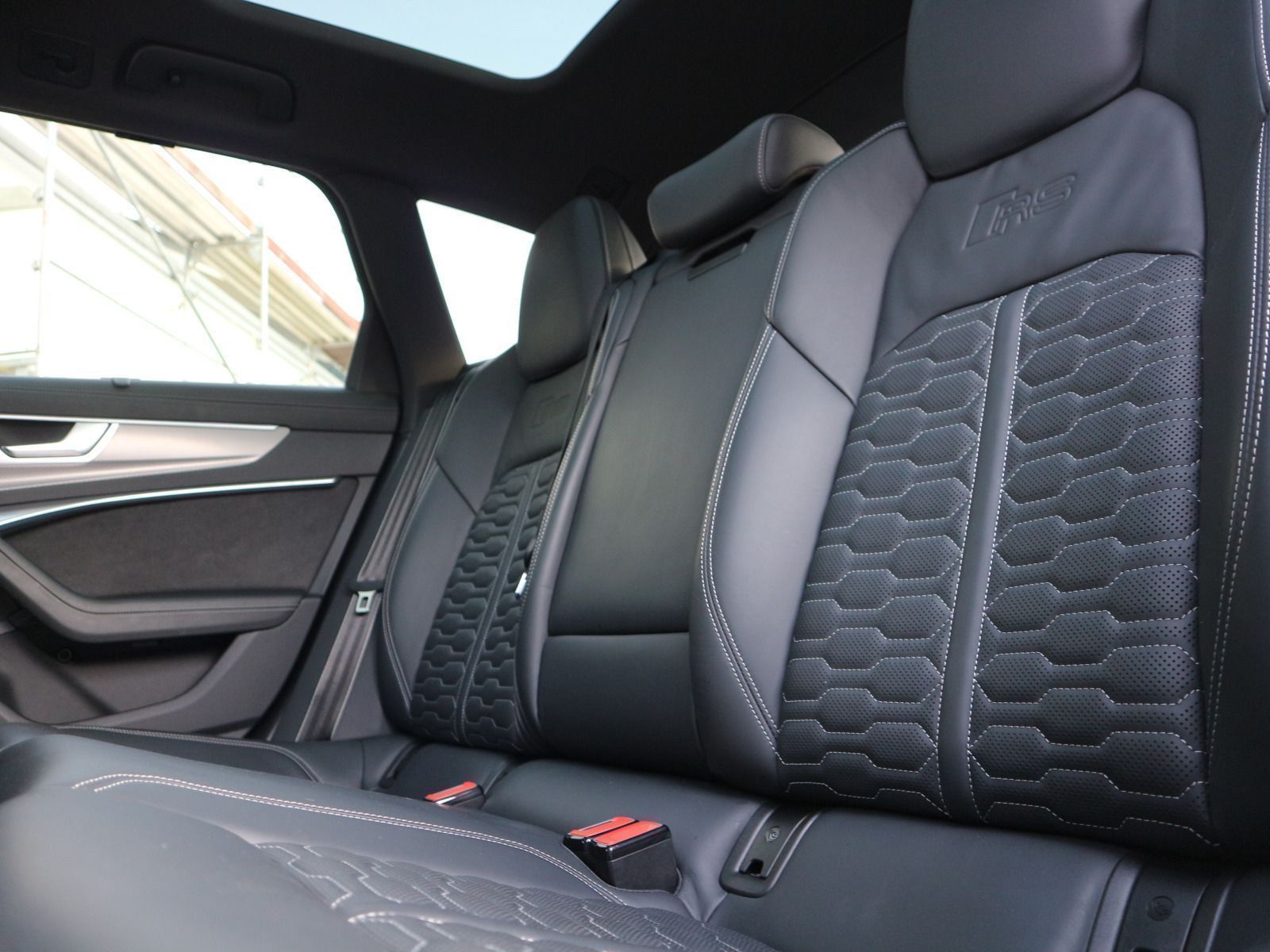 Audi RS 6 Avant HUD*PANO*B&O*MATRIX*CARPLAY*ACC