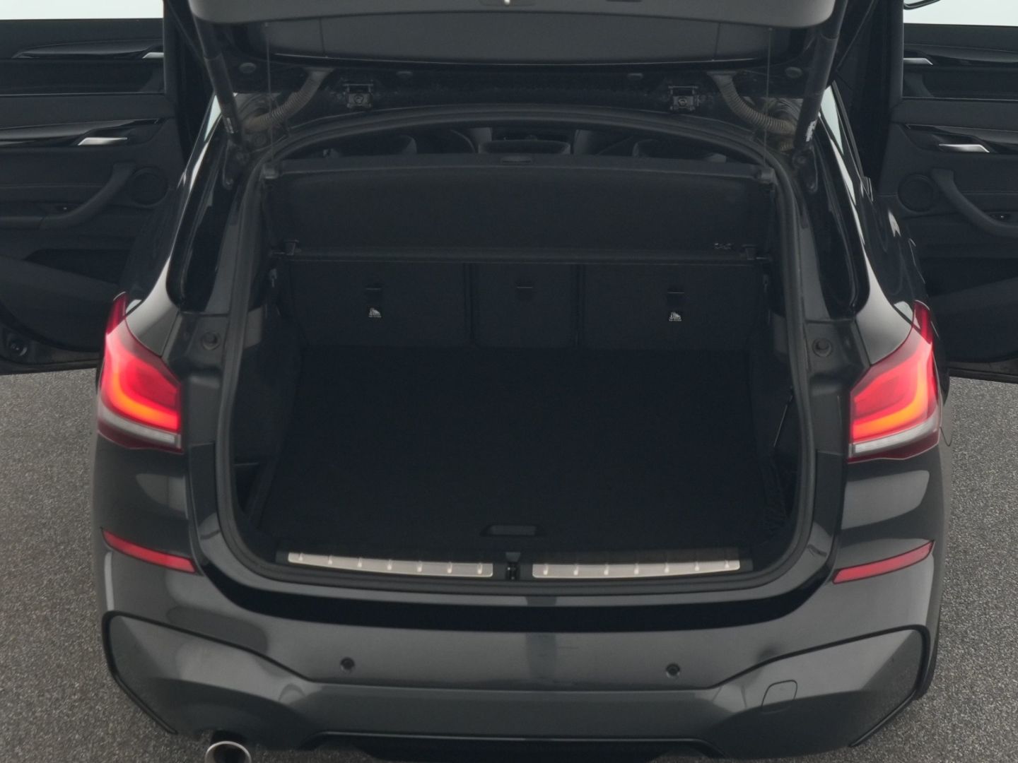 BMW X1 25e xDrive M Sport - Samsaru's Car Outlet