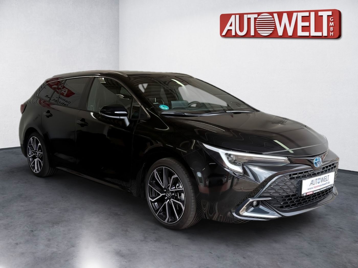 Toyota Corolla Touring Sports 2.0 Lounge PanoramaSD JBL