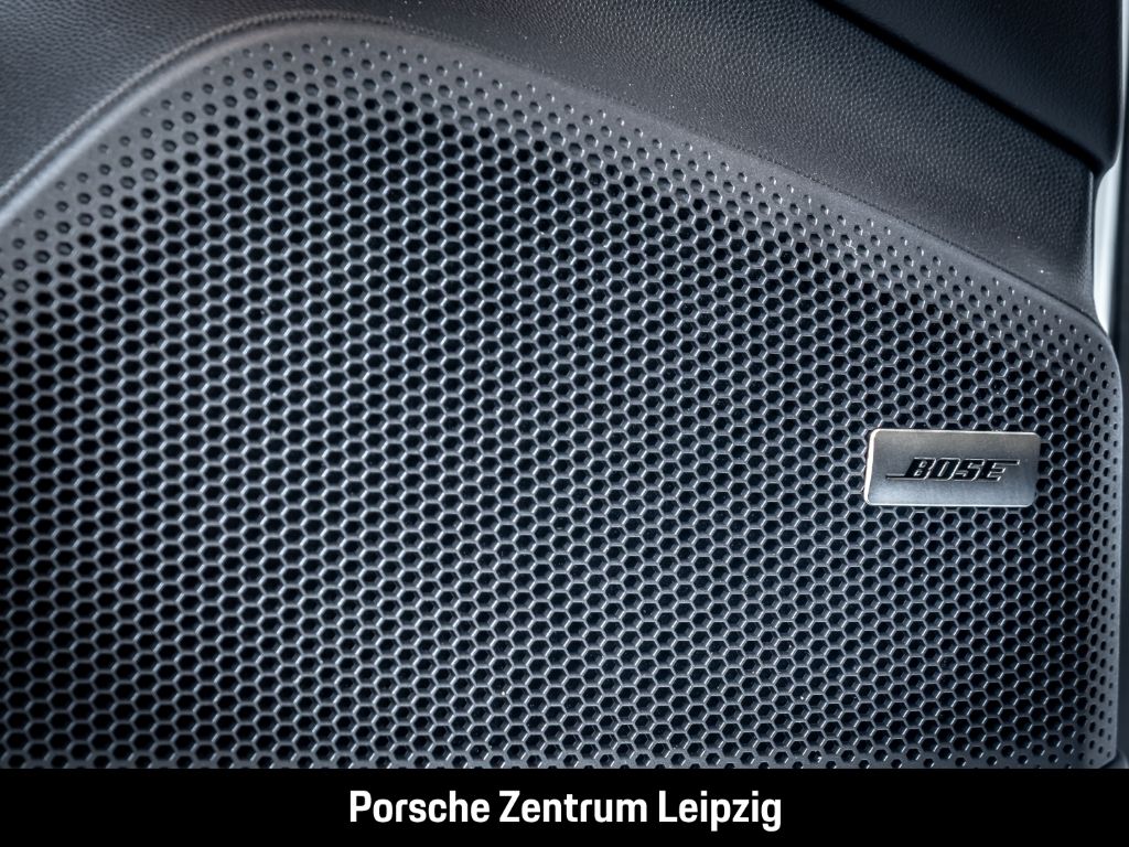 Porsche Macan - Samsaru's Car Outlet
