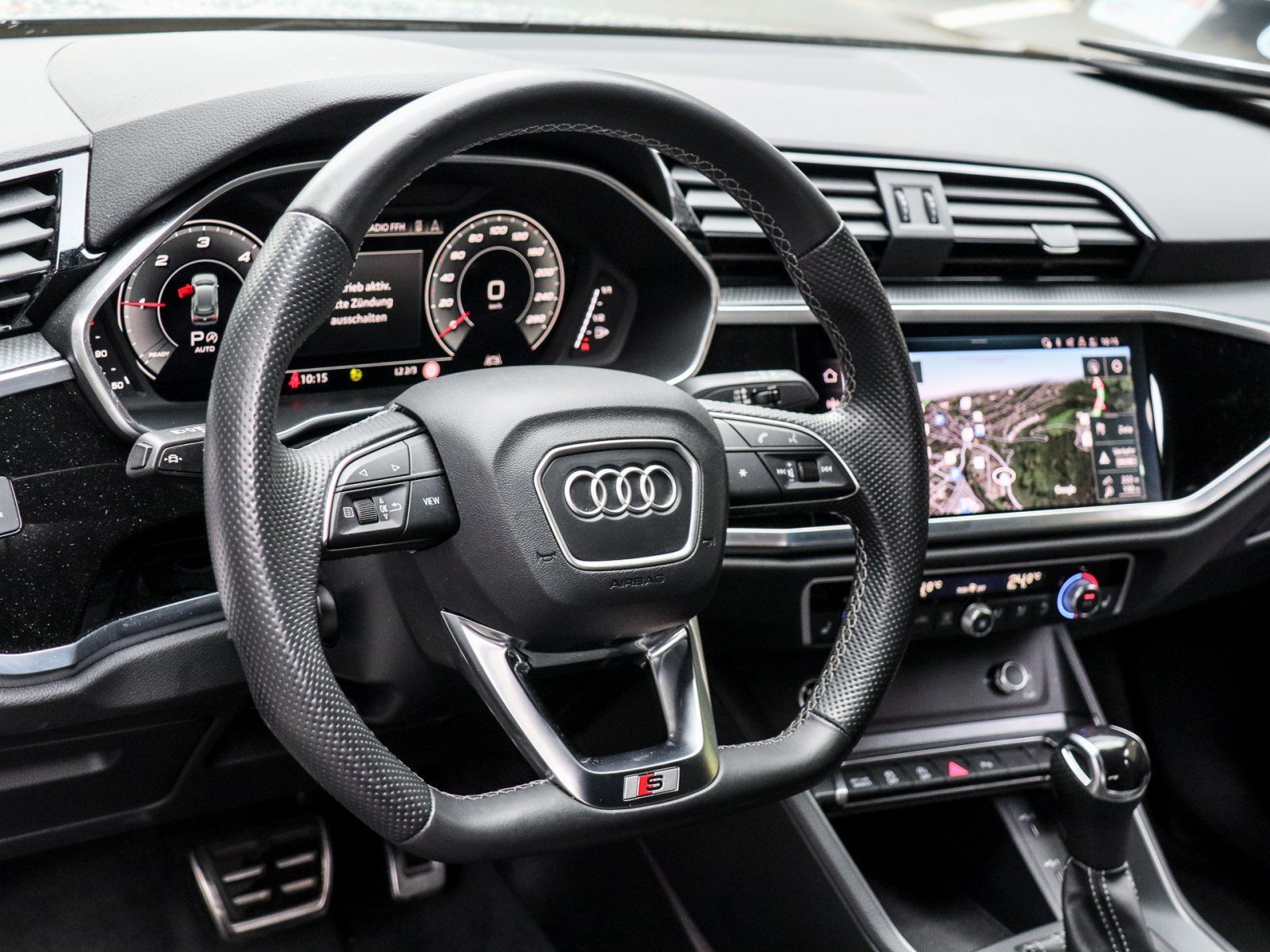 Audi Q3 40 TDI quattro S-Line - Samsaru's Car Outlet