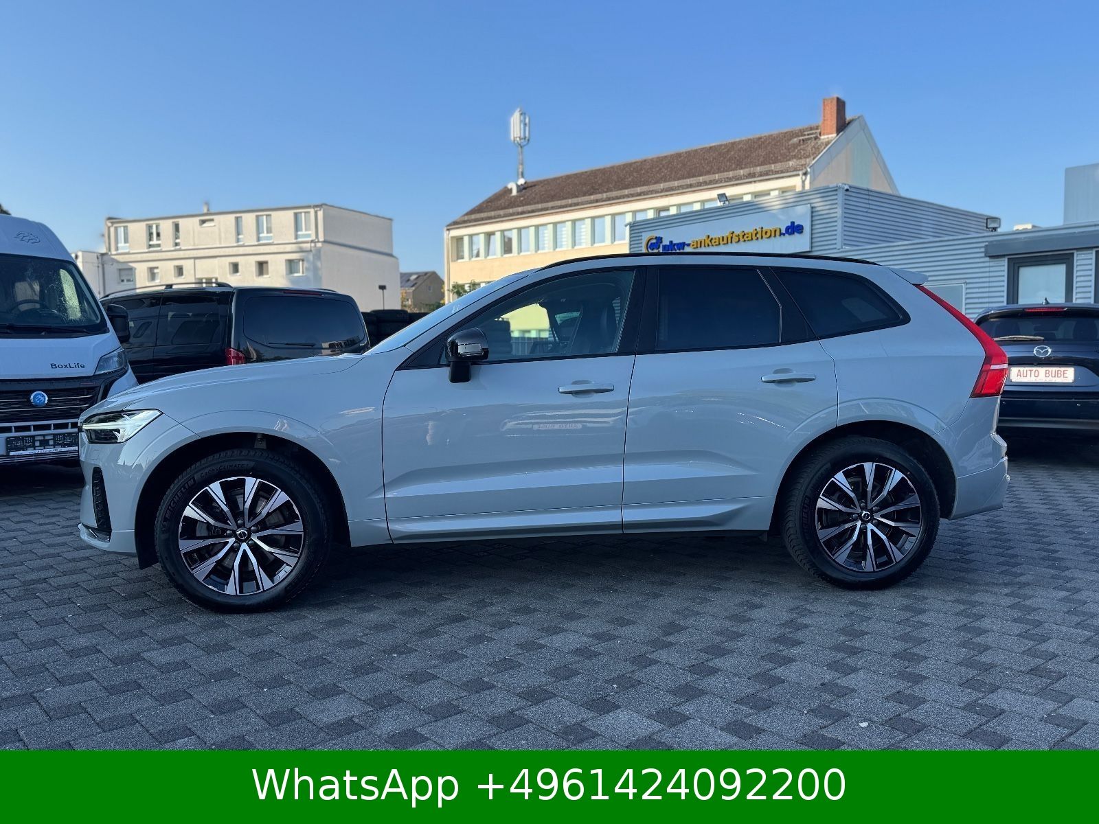 Volvo XC60 Plus Dark AWD AHK|KAMERA|H&K