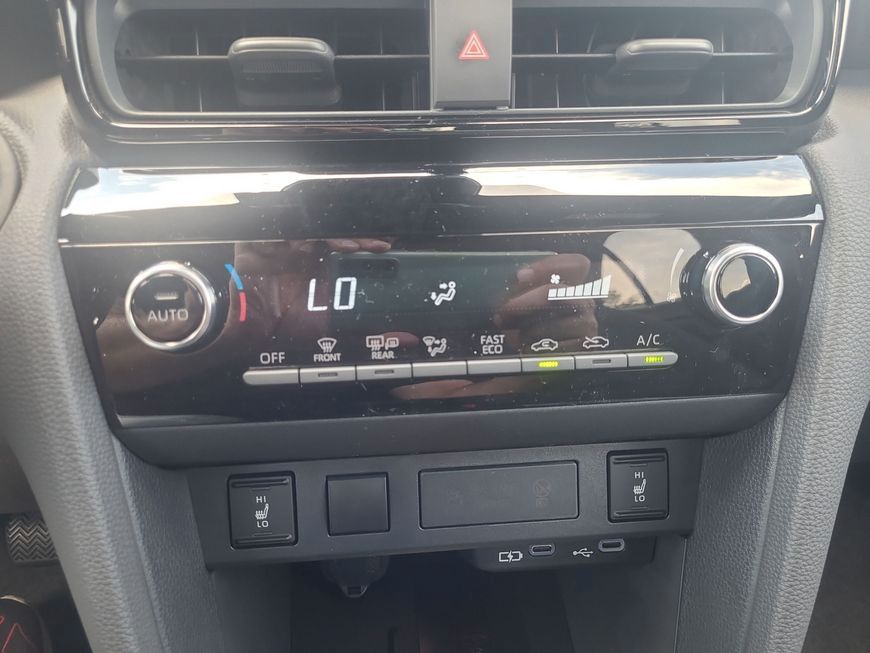Toyota Yaris Cross Hybrid 1.5 VVT-i Teamplayer Safety/T