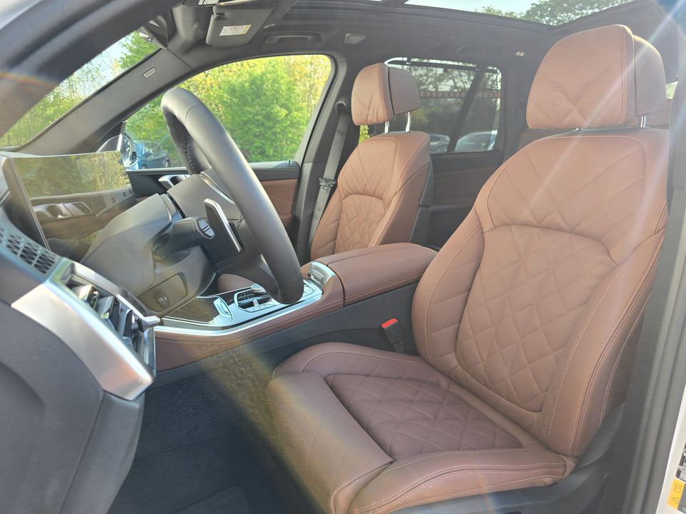BMW X5 xDrive50e M Sportpaket*Pano*AHK*adapLED*DAPro