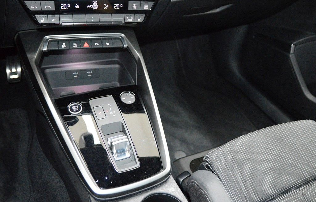 Audi A3 Sportback S line 35 TFSI S tronic edition one