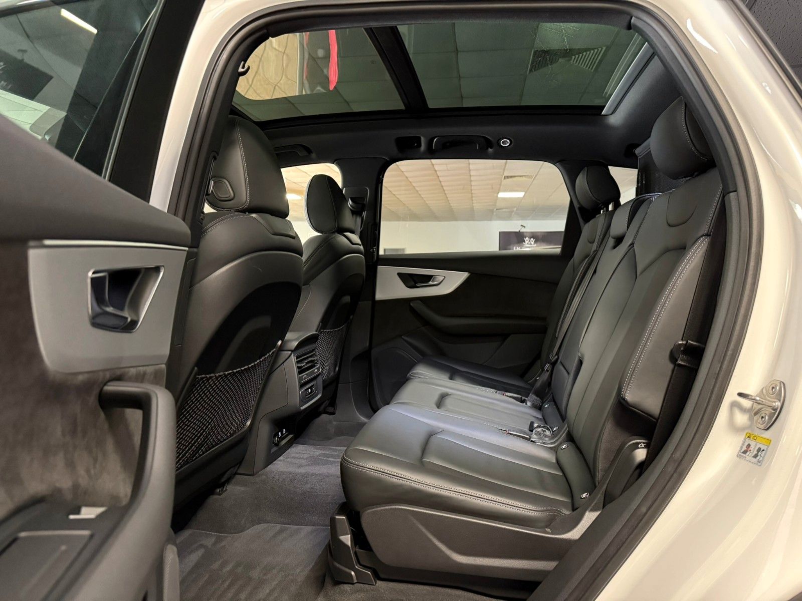Audi Q7 55 TFSI e quattro S-Line Sport + Business 1.H